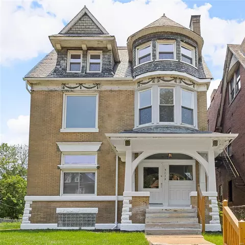 5112 Cabanne Ave, Saint Louis, MO 63113