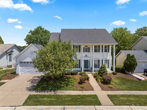 16742 Heather Moor Dr, Florissant, MO 63034