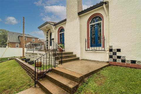 5532 Gresham Ave, Saint Louis, MO 63109 photo 2