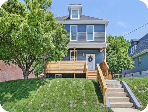 7327 Canterbury Ave, Saint Louis, MO 63143