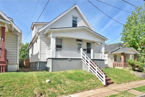 3920 Schiller Pl, Saint Louis, MO 63116