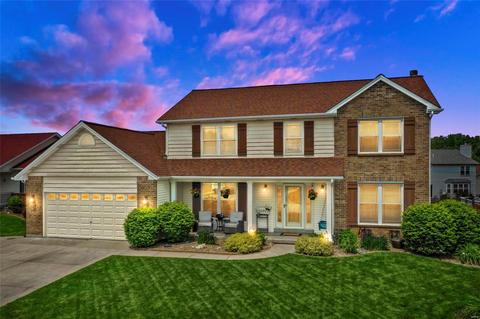 3332 Carriage Xing, Saint Charles, MO 63301
