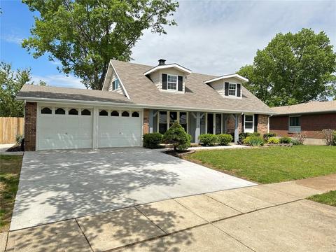 5083 Lampglow Ct, Saint Louis, MO 63129