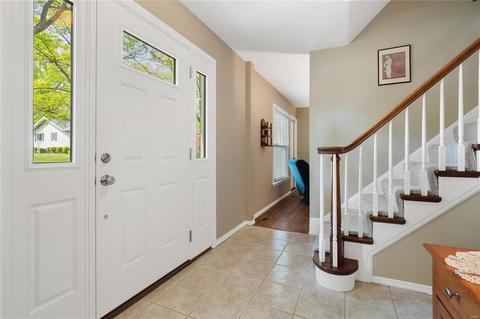 762 Winding Bend Ln, Manchester, MO 63021 photo 3