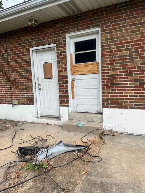 944 Lebon Dr, Saint Louis, MO 63137 photo 30