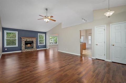 115 Rightfield Dr, O'fallon, MO 63366 photo 5