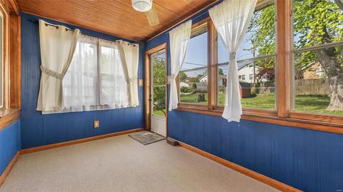 9313 Aster Ave, Affton, MO 63123 photo 16