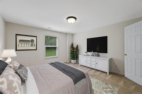 556 Springhurst Pkwy, O'fallon, MO 63368 photo 10