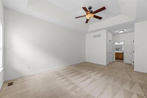 556 Springhurst Pkwy, O'fallon, MO 63368 photo 9
