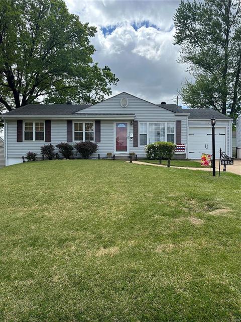 6614 Ashbury Ave, Affton, MO 63123