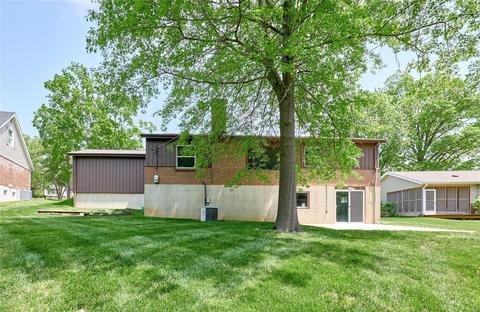 321 Wildforest Dr, Ballwin, MO 63011 photo 47