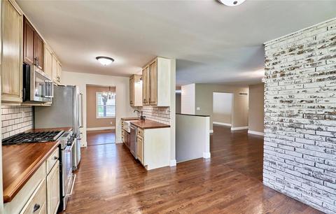 321 Wildforest Dr, Ballwin, MO 63011 photo 6