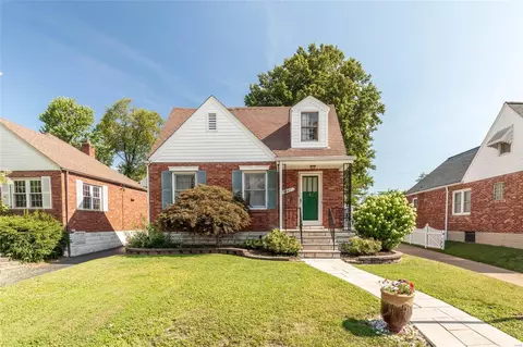 6029 Maxwell Ave, Saint Louis, MO 63123