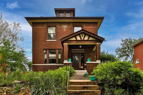 3511 Kingsland Ct, Saint Louis, MO 63111