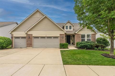 1319 Shorewinds Trl, Saint Charles, MO 63303