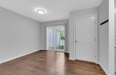 401 Heritage Commons Cir, O'fallon, MO 63368 photo 6