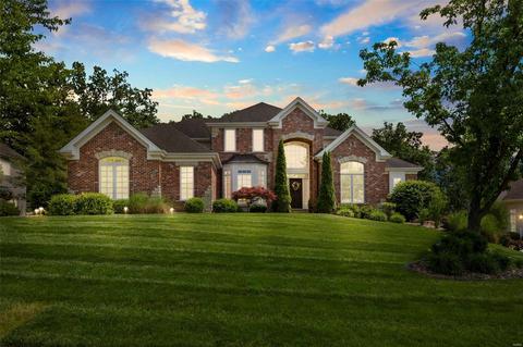 537 Forest Crest Ct, Lake Saint Louis, MO 63367