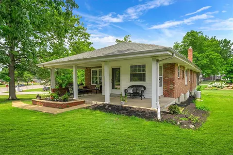 2 Sappington Acres, Saint Louis, MO 63126 photo 4