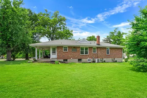 2 Sappington Acres, Saint Louis, MO 63126 photo 3