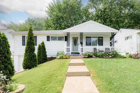 7833 Harlan Ave, Saint Louis, MO 63123
