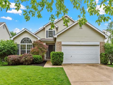 1338 Hunters Hollow Ct, Eureka, MO 63025