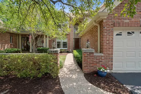 1440 Timberlake Manor Pkwy, Chesterfield, MO 63017