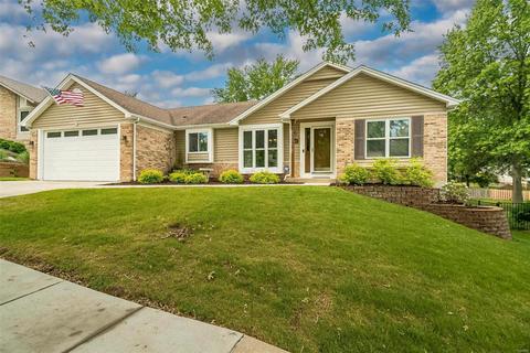 2437 Forest Leaf Pkwy, Wildwood, MO 63011 photo 2