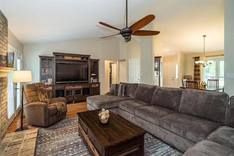 2437 Forest Leaf Pkwy, Wildwood, MO 63011 photo 16
