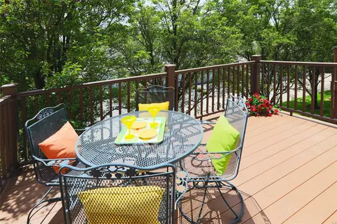 1758 Highview Circle Ct, Ballwin, MO 63021 photo 8