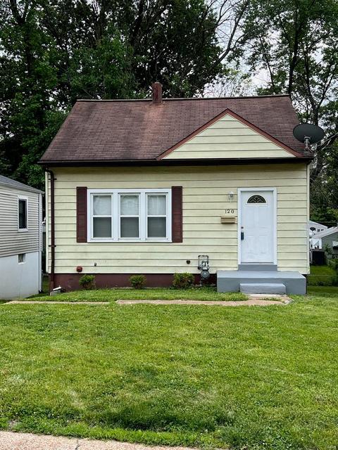 120 Elkan Ave, Saint Louis, MO 63135
