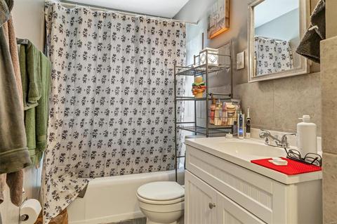 242 Ries Rd, Ballwin, MO 63021 photo 8