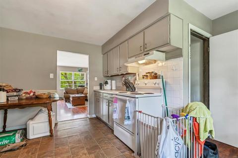 242 Ries Rd, Ballwin, MO 63021 photo 4
