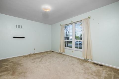 551 Goldwood Dr, Ballwin, MO 63021 photo 18