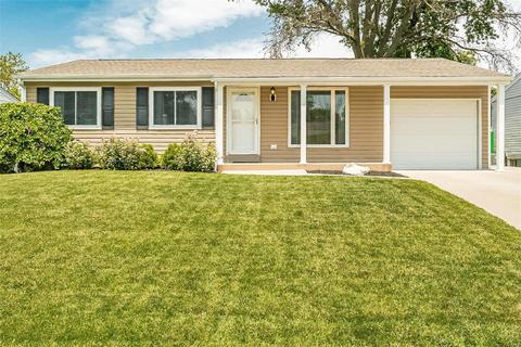 11955 Holly Brook Dr, Maryland Heights, MO 63043