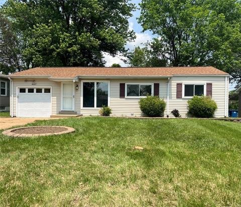 4027 Carnation Dr, Saint Louis, MO 63125
