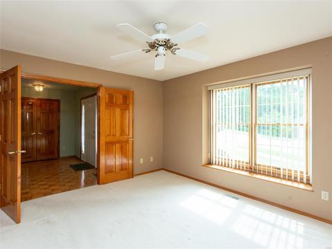 709 Carman Oaks Ct, Manchester, MO 63021 photo 4