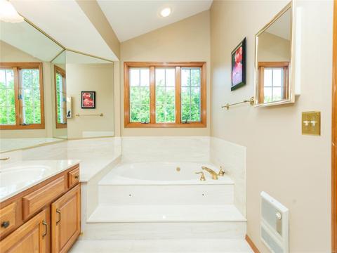 709 Carman Oaks Ct, Manchester, MO 63021 photo 32