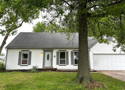 596 Schrader Farm Dr, O'fallon, MO 63376