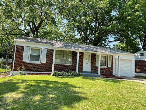 1544 Keelen Dr, Dellwood, MO 63136