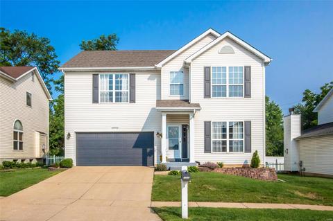 10905 Cedarberry Pl, Saint Louis, MO 63123