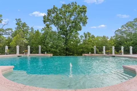10 Upper Warson Rd, Saint Louis, MO 63124 photo 41