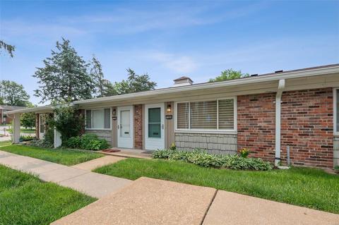 10684 Carroll Wood Way, Saint Louis, MO 63128