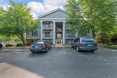 12824 Portulaca Dr #G, Saint Louis, MO 63146