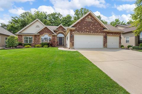 308 Highland Mdws, Wentzville, MO 63385