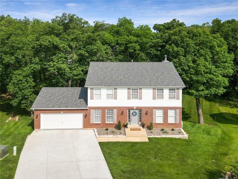 1953 Woodland Ct, Wentzville, MO 63385