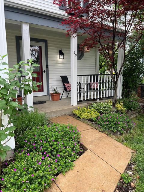19 Lamplighter Ln, O'fallon, MO 63368 photo 2