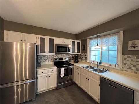 19 Lamplighter Ln, O'fallon, MO 63368 photo 11