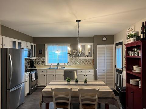 19 Lamplighter Ln, O'fallon, MO 63368 photo 9