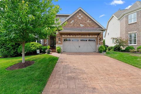 130 Tuscany Trace Dr, Saint Charles, MO 63303