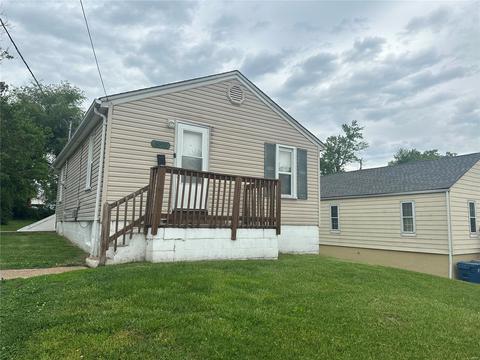 6009 Hancock Ave, Berkeley, MO 63134